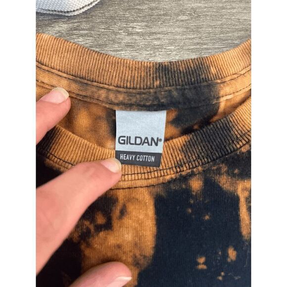 🌸 Gildan Heavy Cotton "Momster" T Shirt Black with Bleach Tie Dye Halloween - Picture 6 of 9